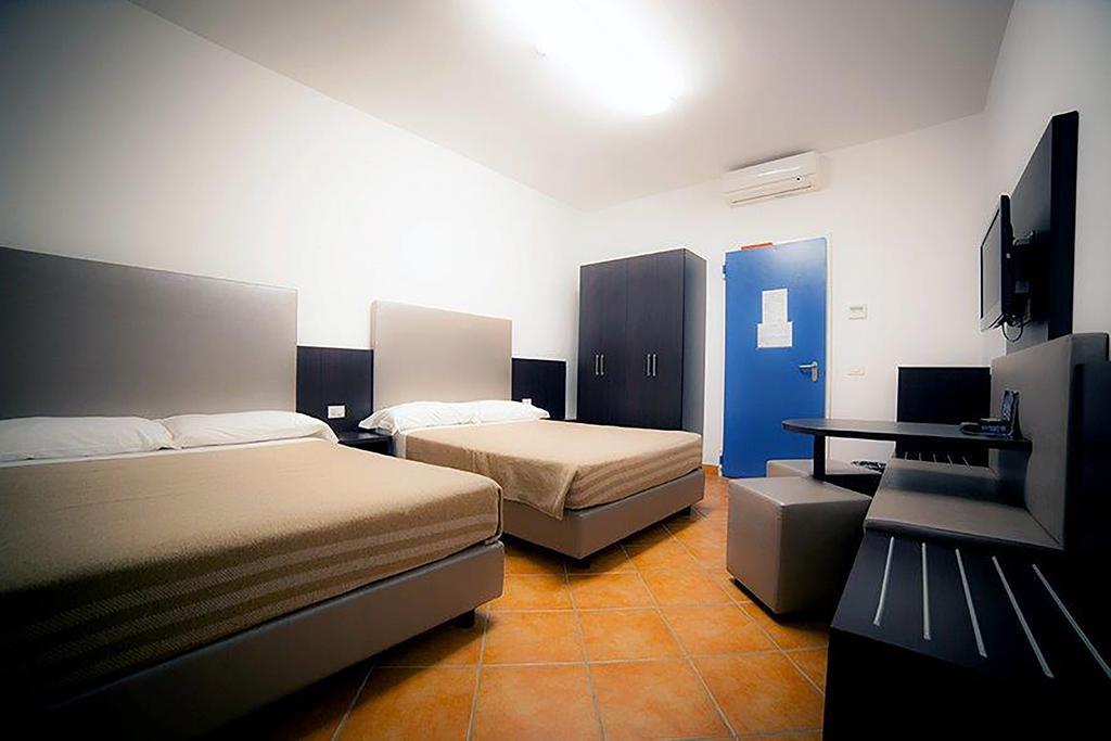 Hostel New Generation Chic Sempione *