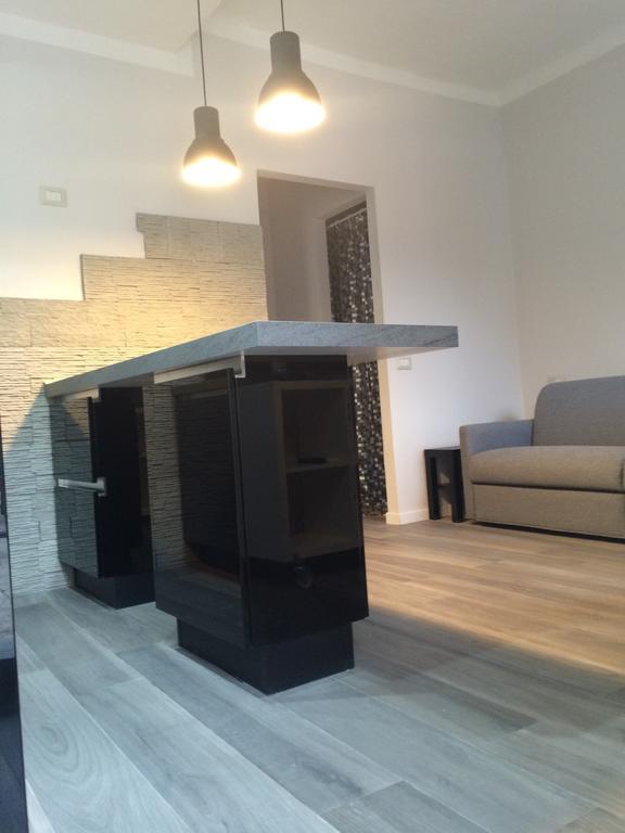 Kibilu - Via Confalonieri - Stazione Garibaldi - Zona Isola Apartamento