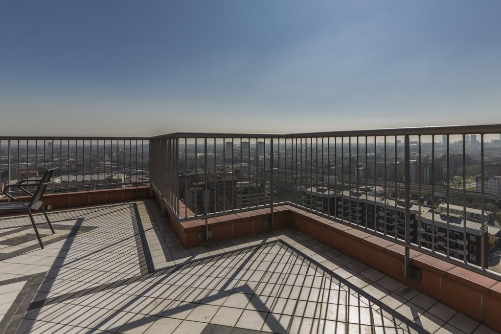 Suzzani Halldis Apartment Mailand