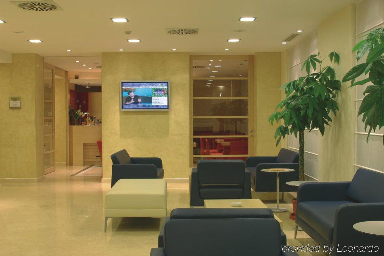 Hotel Garibaldi Station By Ihg Mailand