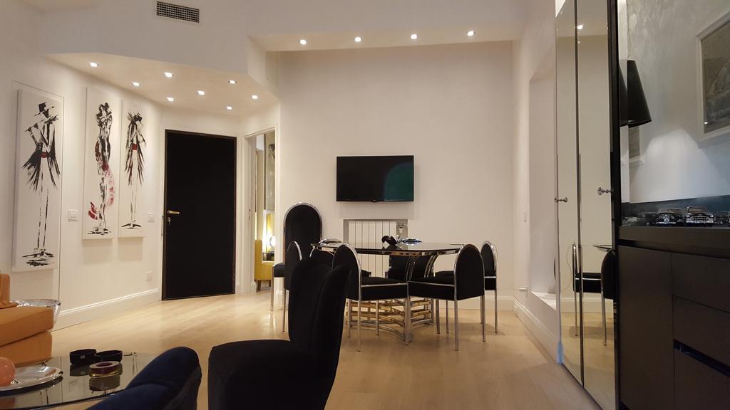 Apartment Bnbutler - Broletto 39 - A Few Steps To The Duomo And La Scala Mailand