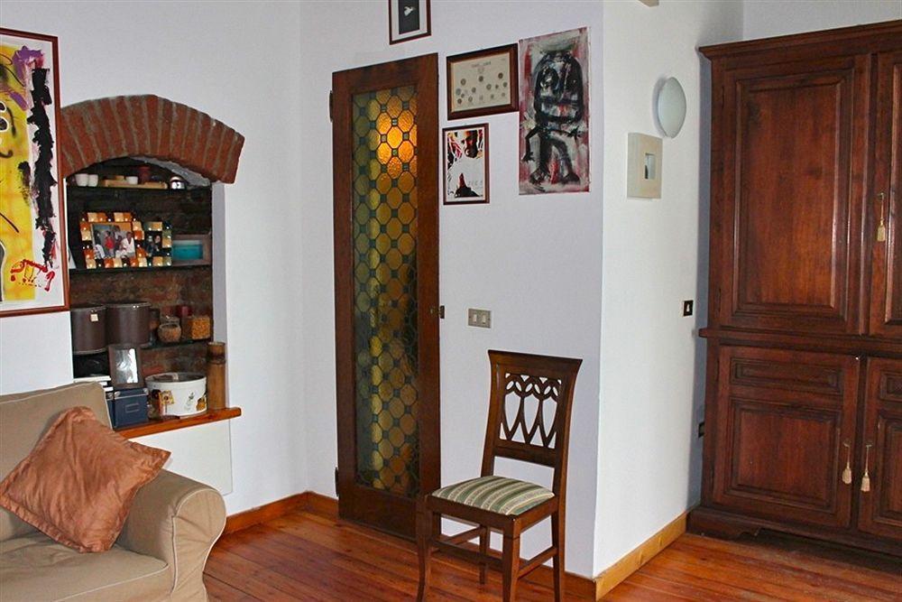 Temporary House - Navigli Mailand