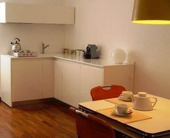 Apartment Brera In San Babila Mailand