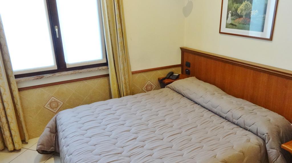 Hotel Astrid Milão