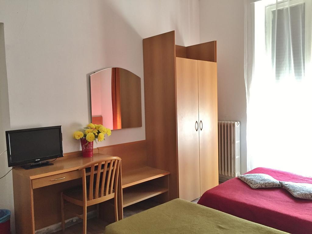 Hotel Ambra *