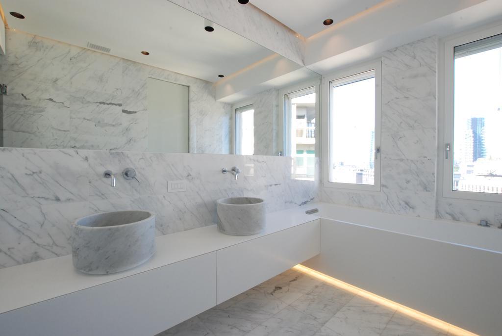 Skyline Apartment Milan