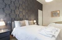 Royal Apartment *