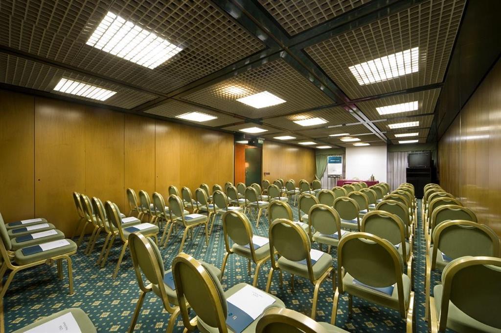 Hotel Una Century 4*