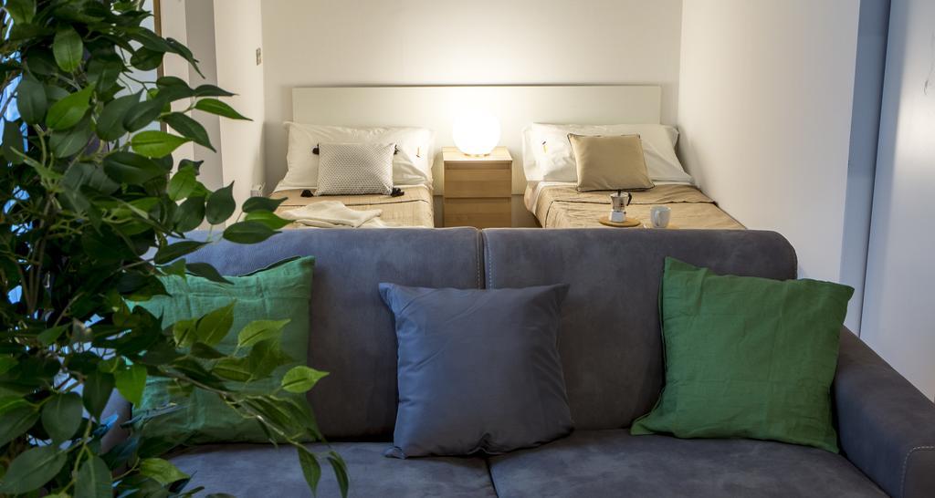 Apartment Altido Crocetta Loft Set *