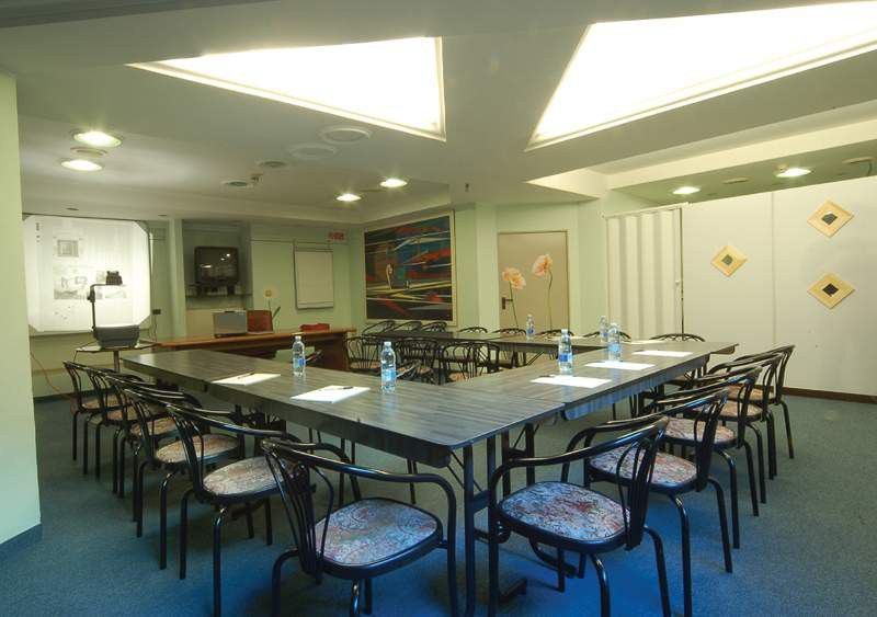 Roxy Hotel 3*
