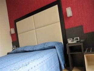 Hotel Piacenza Milão