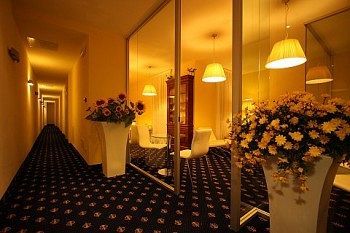 Hotel My