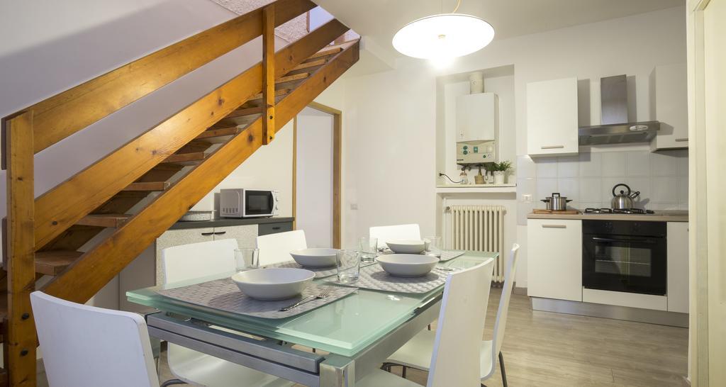 Apartment Altido Crocetta Loft Set *