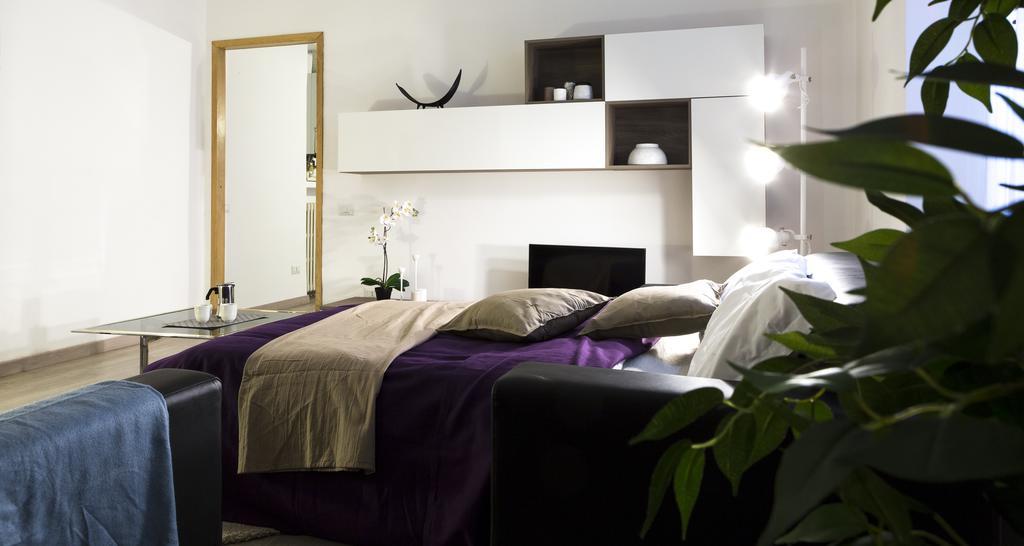 Apartment Altido Crocetta Loft Set