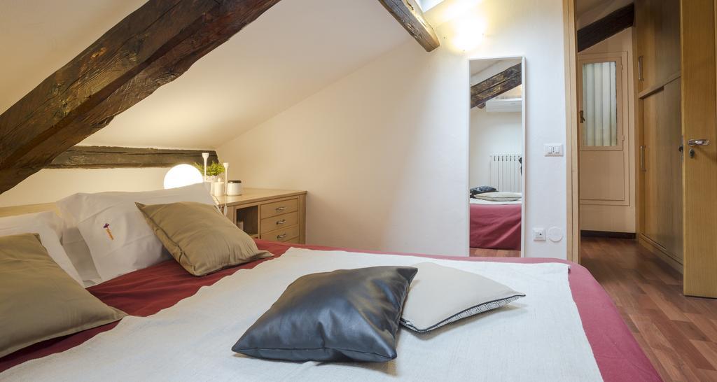 Altido Crocetta Loft Set Apartment