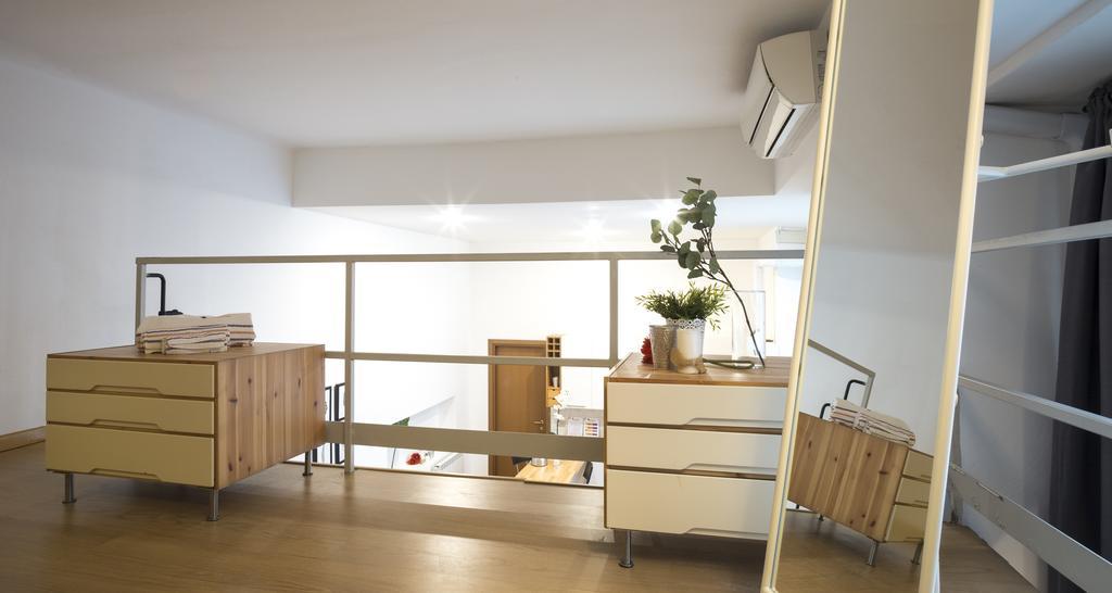 Altido Crocetta Loft Set Apartment *