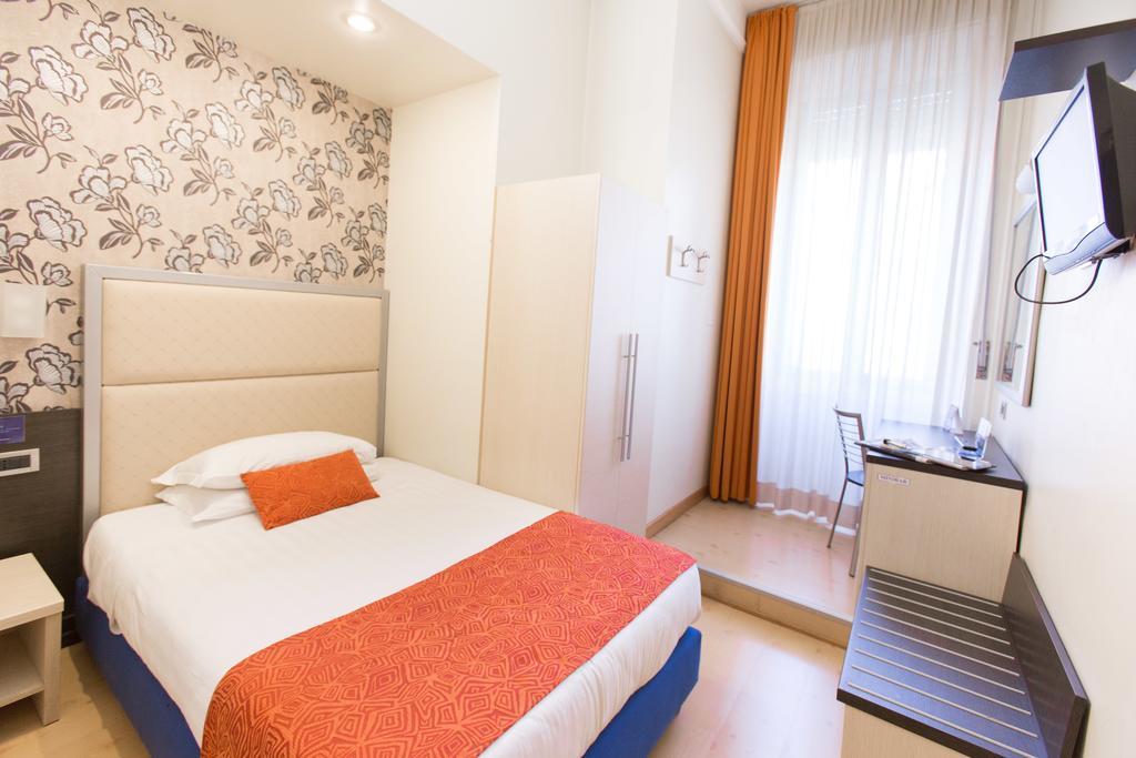 Hotel Piacenza 3*