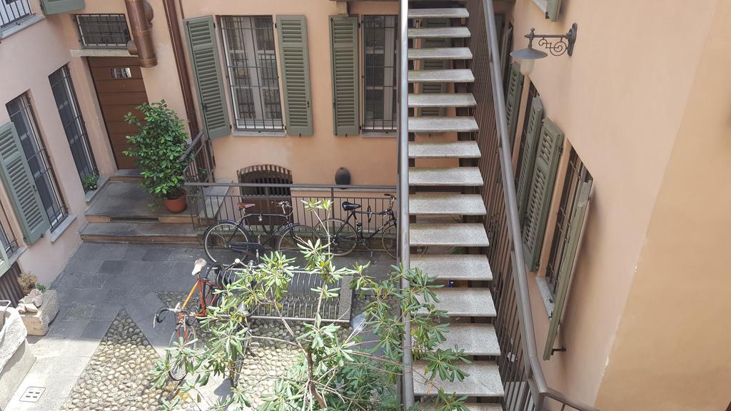 Mila Magenta Apartment