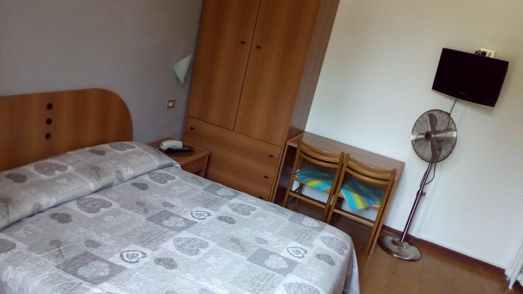 Hotel Tirreno *