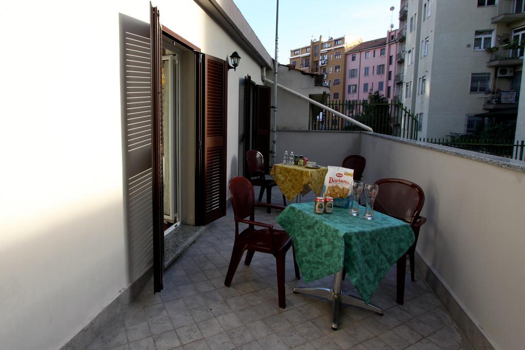 Hotel Lux Durante Milão