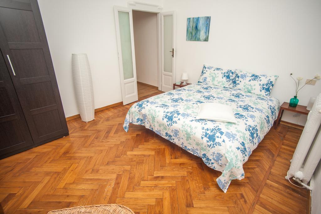 Apartment The Rent - Goldoni Milan
