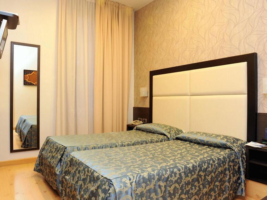 Piacenza 3* Milão