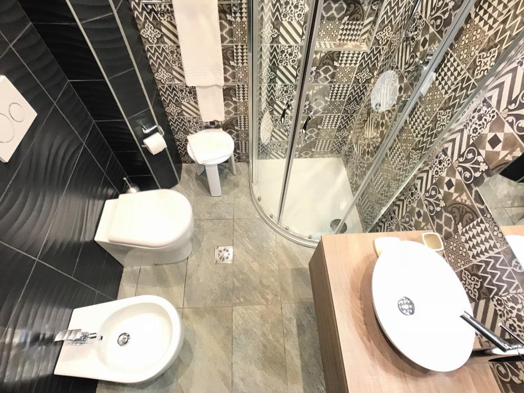 Mec Hotel 3*