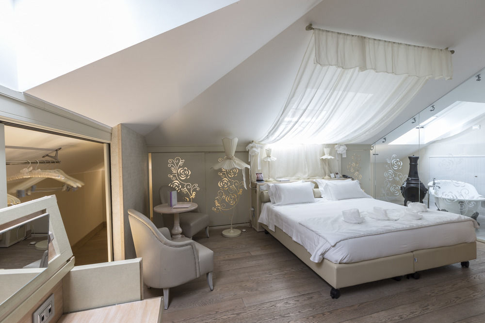 Chateau Monfort - Relais & Chateaux 5*
