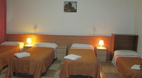 3 Guest house