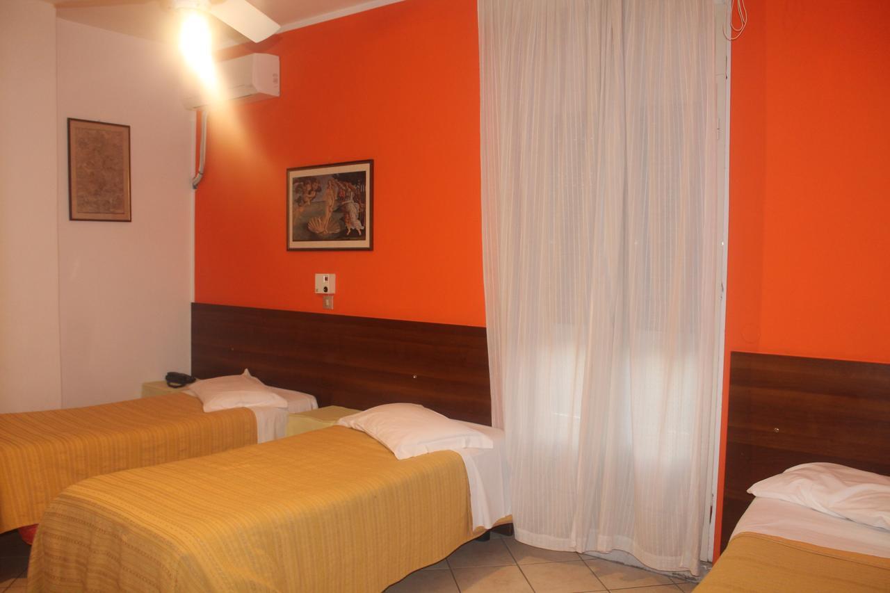 Hotel La Pace 2*