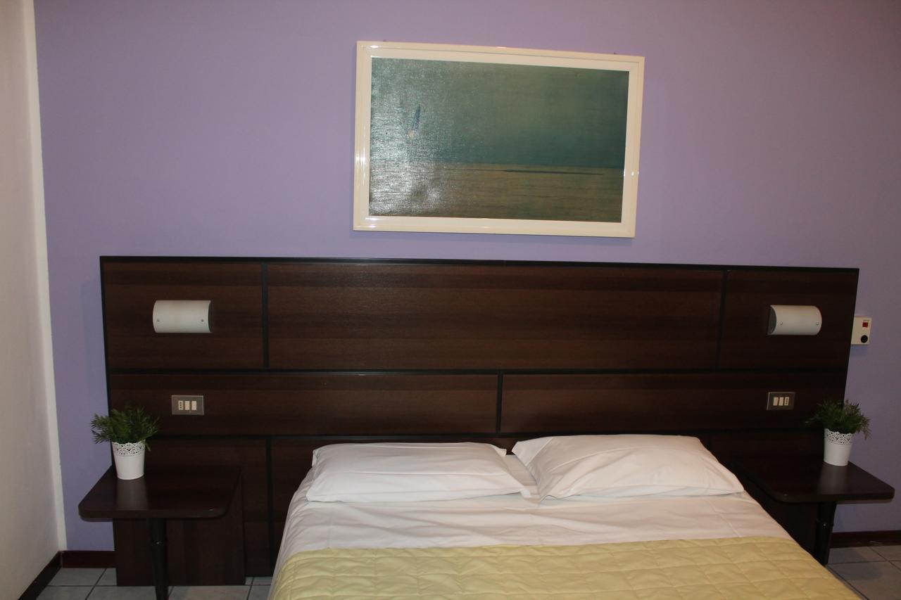 Hotel La Pace 2*