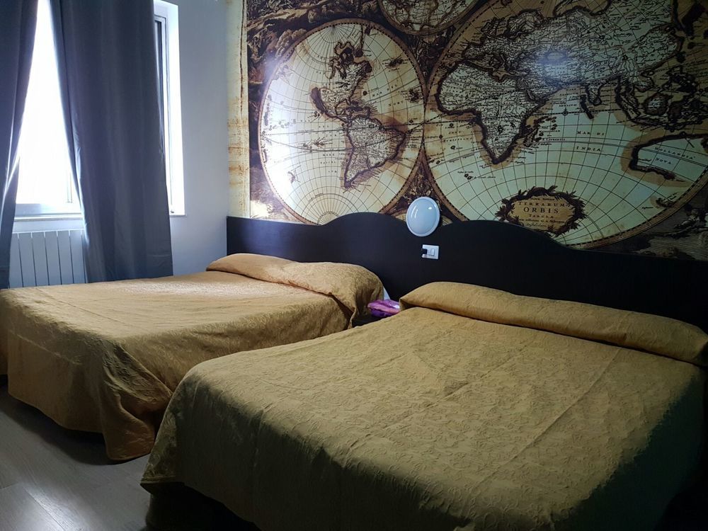 Hostel Old *