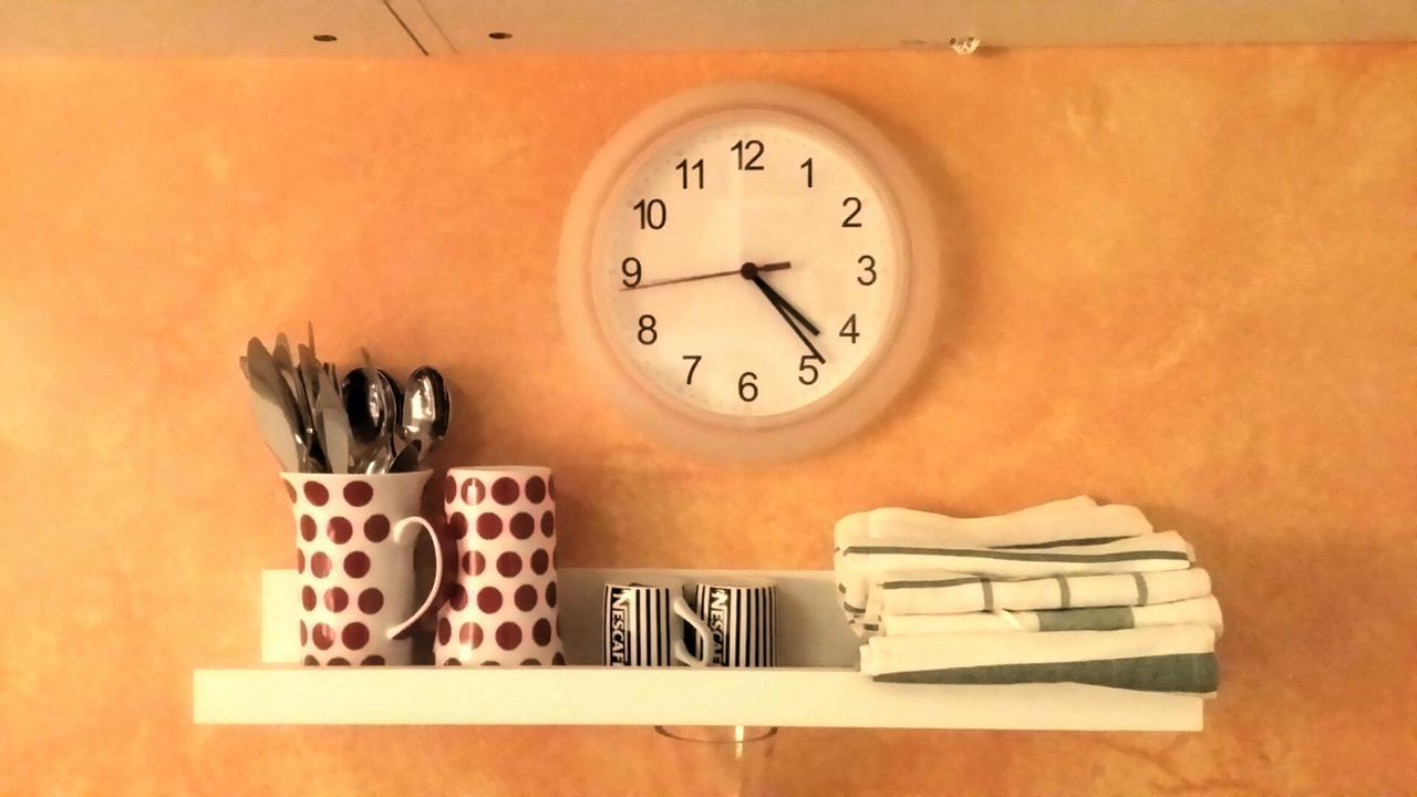 Melzo 13 Acomodação com café da manhã  *