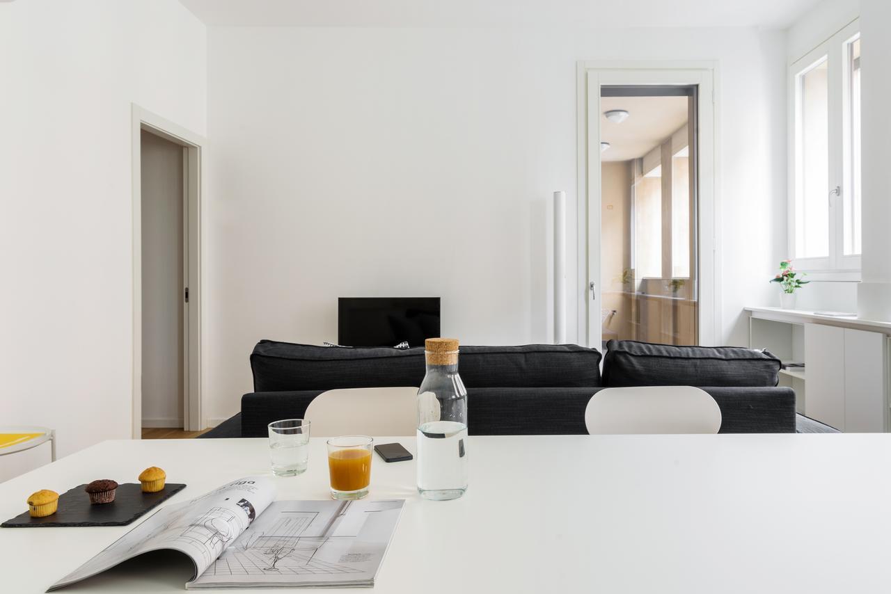 Apartment Altido Lovely 1-bed Flat With Balcony & Free Parking Mailand