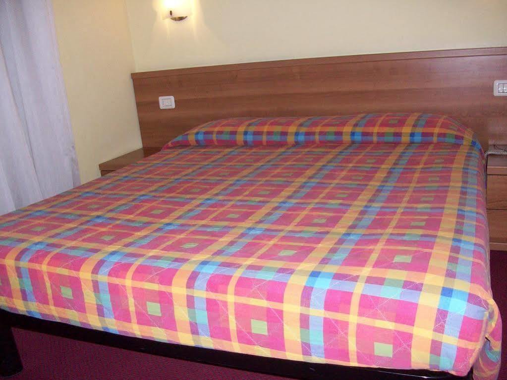 Royal 3* Milão
