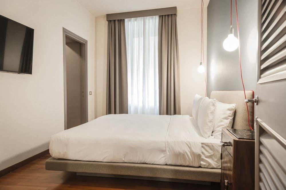Apartment Brera In San Babila *