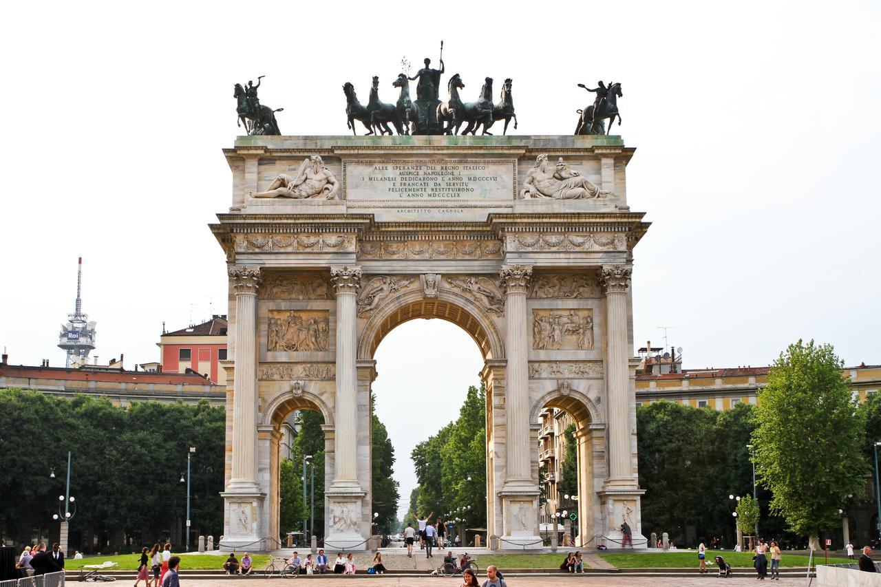 Casa Da Historia * Milan