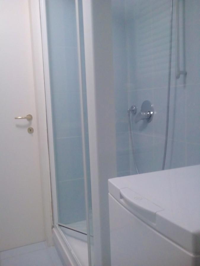 Roomy Duomo & San Babila Apartment Mailand