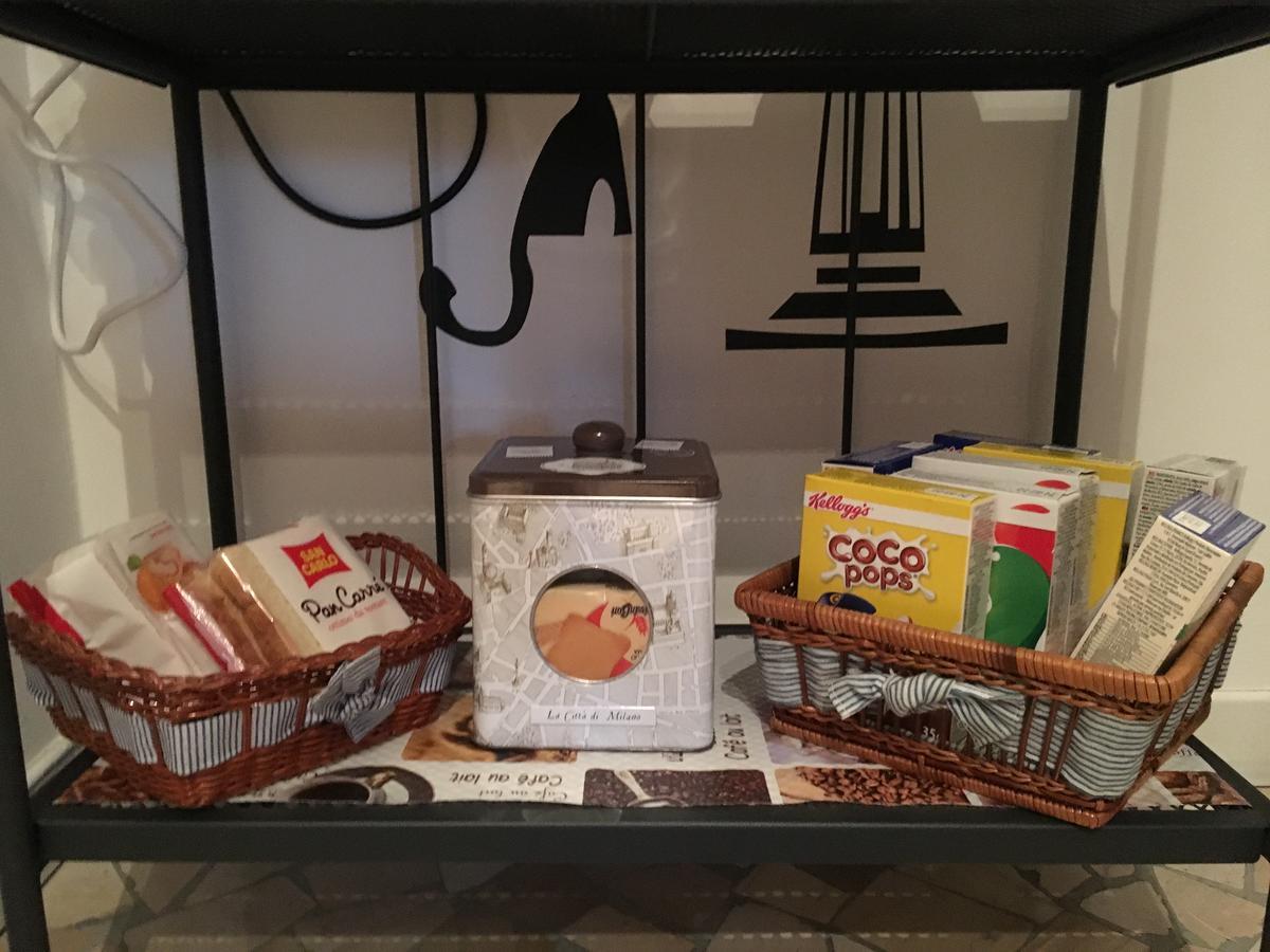 Chez Nous * Milão