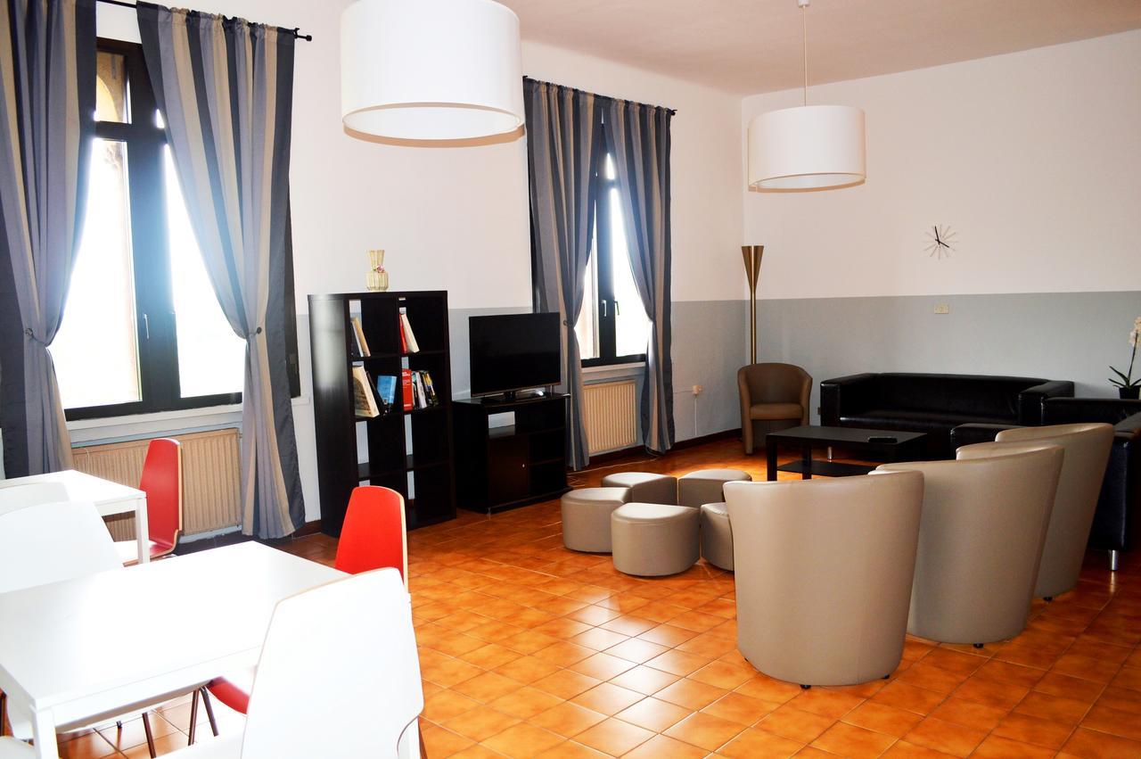 Casa Per Ferie Achille Ricci * Milão