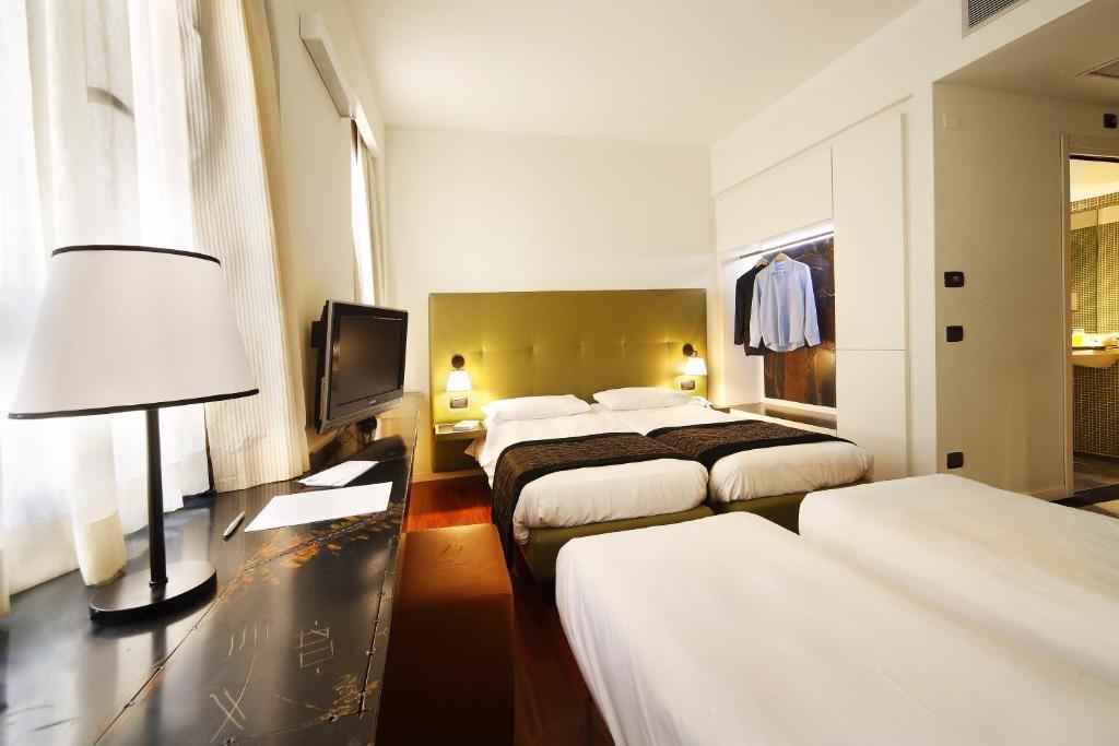 Monopole Hotel 3*