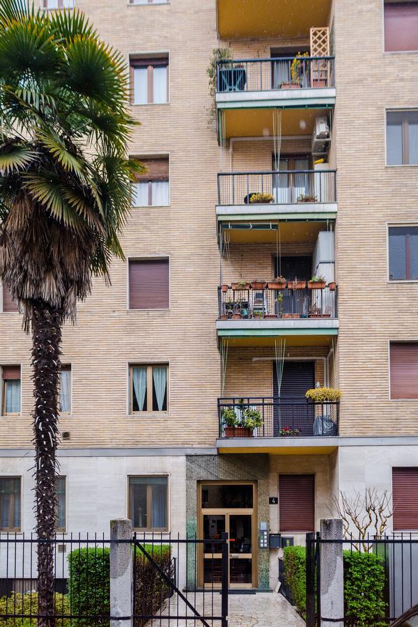 Lorenteggio Balcony Flat Apartamento Milão