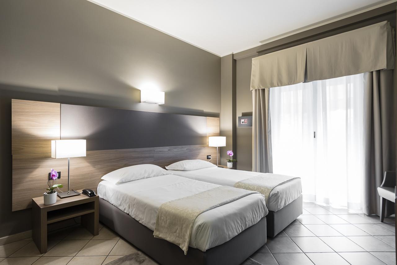 Hotel Sunflower Milan