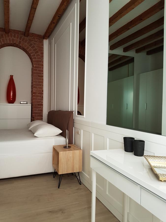Toscale Apartment Milan