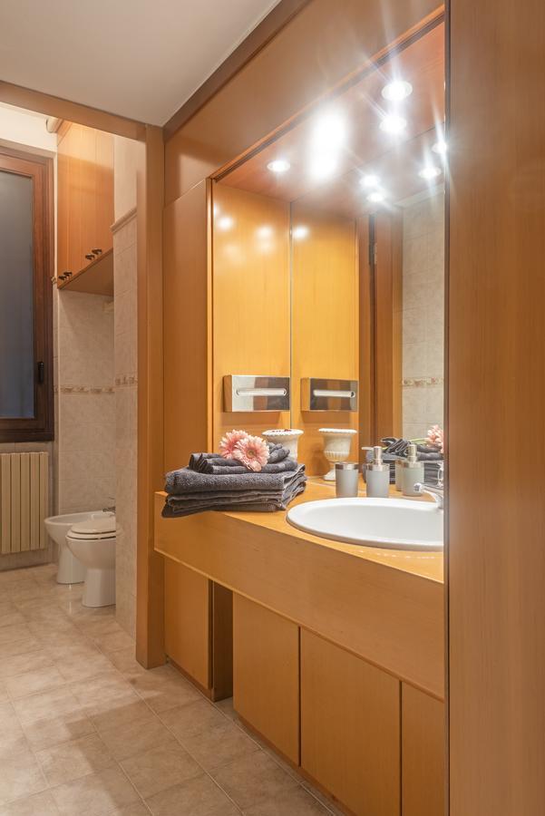 Porta Romana - Rentclass Frida Apartment