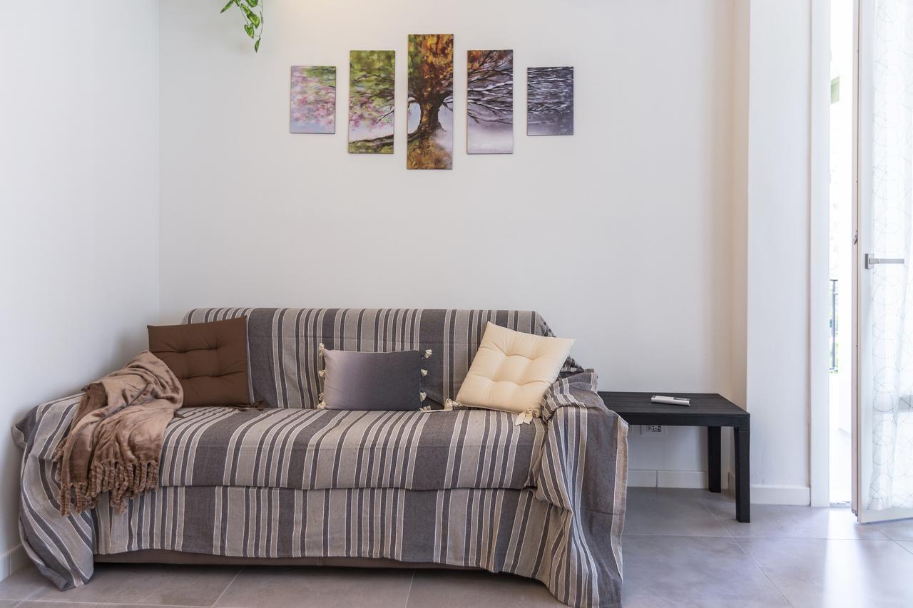 Apartment Business Balcony Flat Mailand