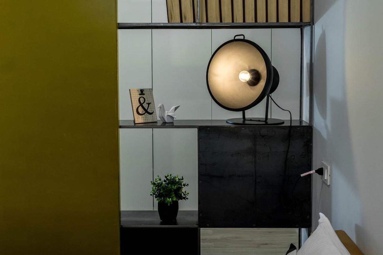 Joivy Exclusive For 4 In Navigli Near Parks Apartment *