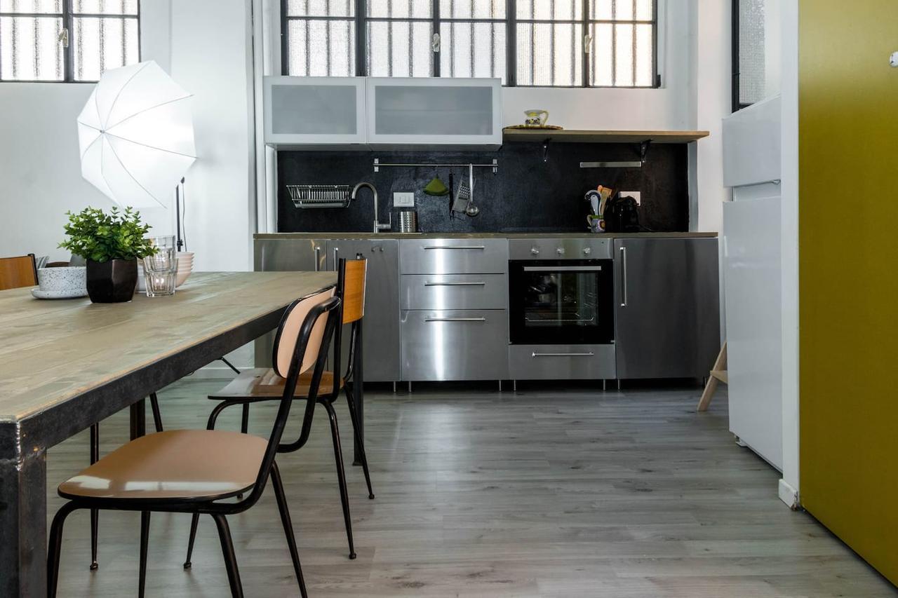 Joivy Exclusive For 4 In Navigli Near Parks Mailand