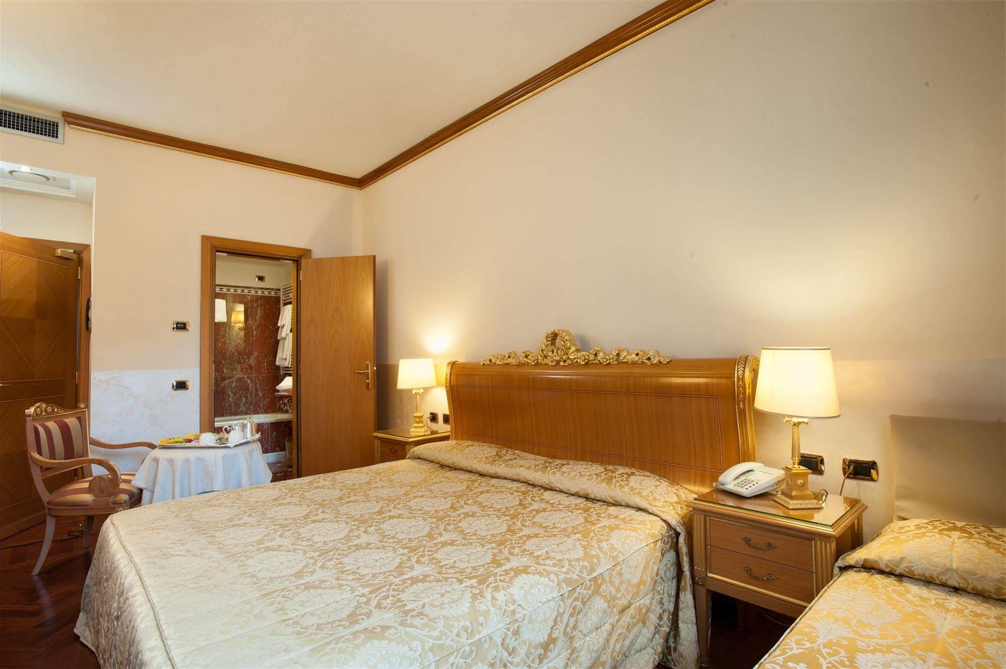 Marconi Hotel 4*