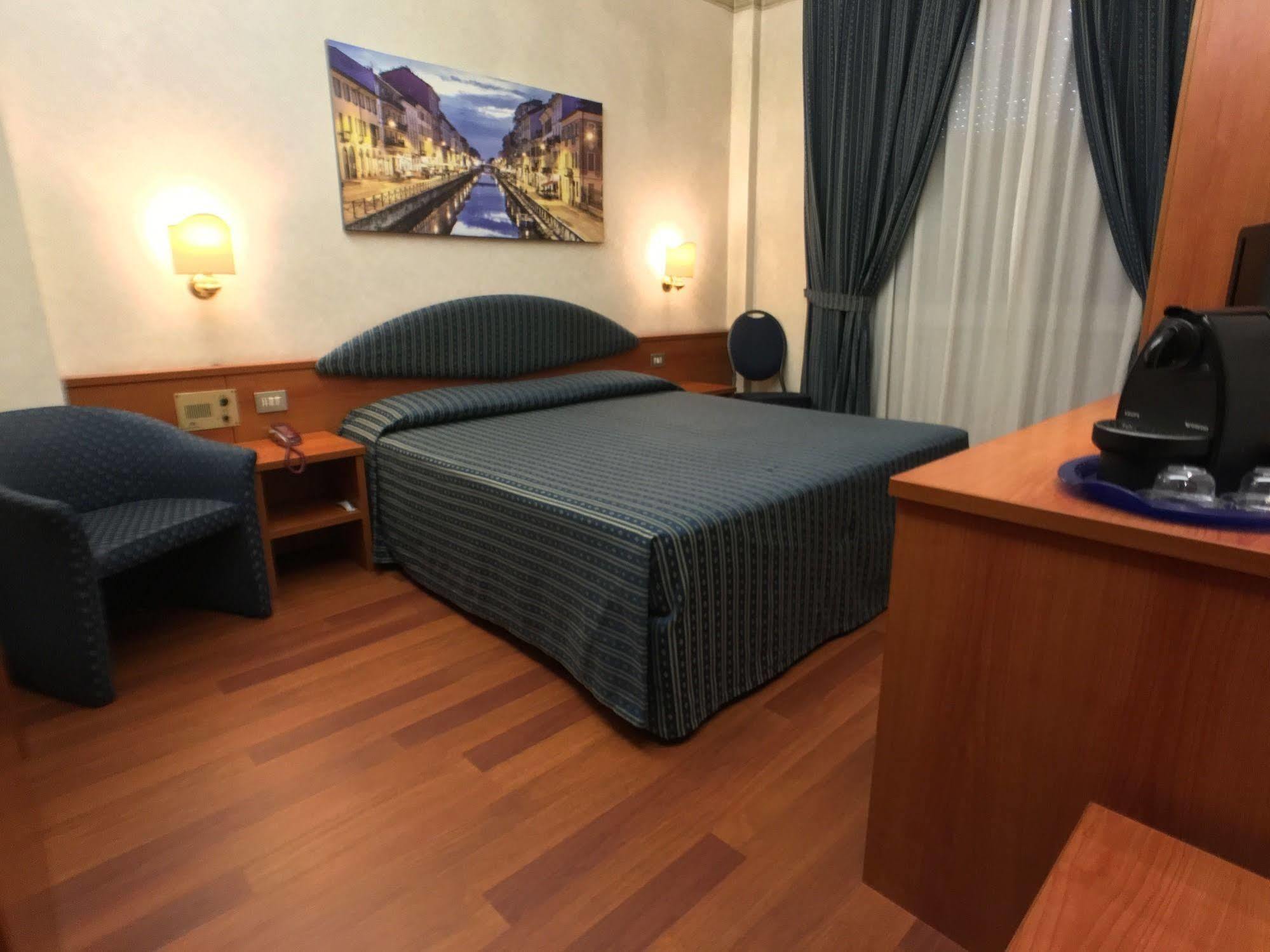Hotel Mec Milan